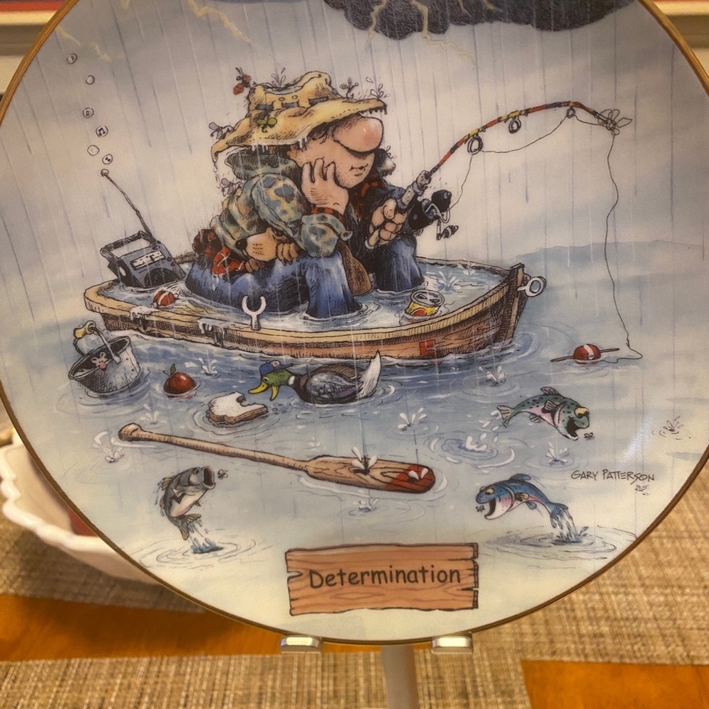 Decorative Fishing Plate with Cartoon Design